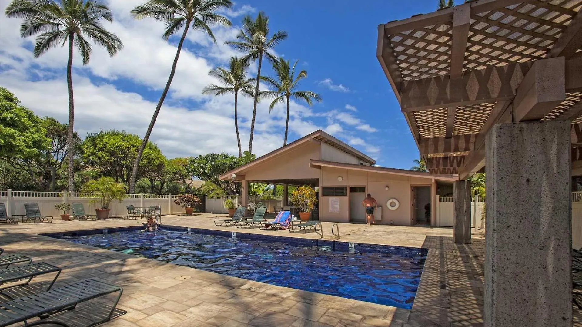 Дом отдыха Kihei Akahi Resort - Unit D605 Уэйлея США